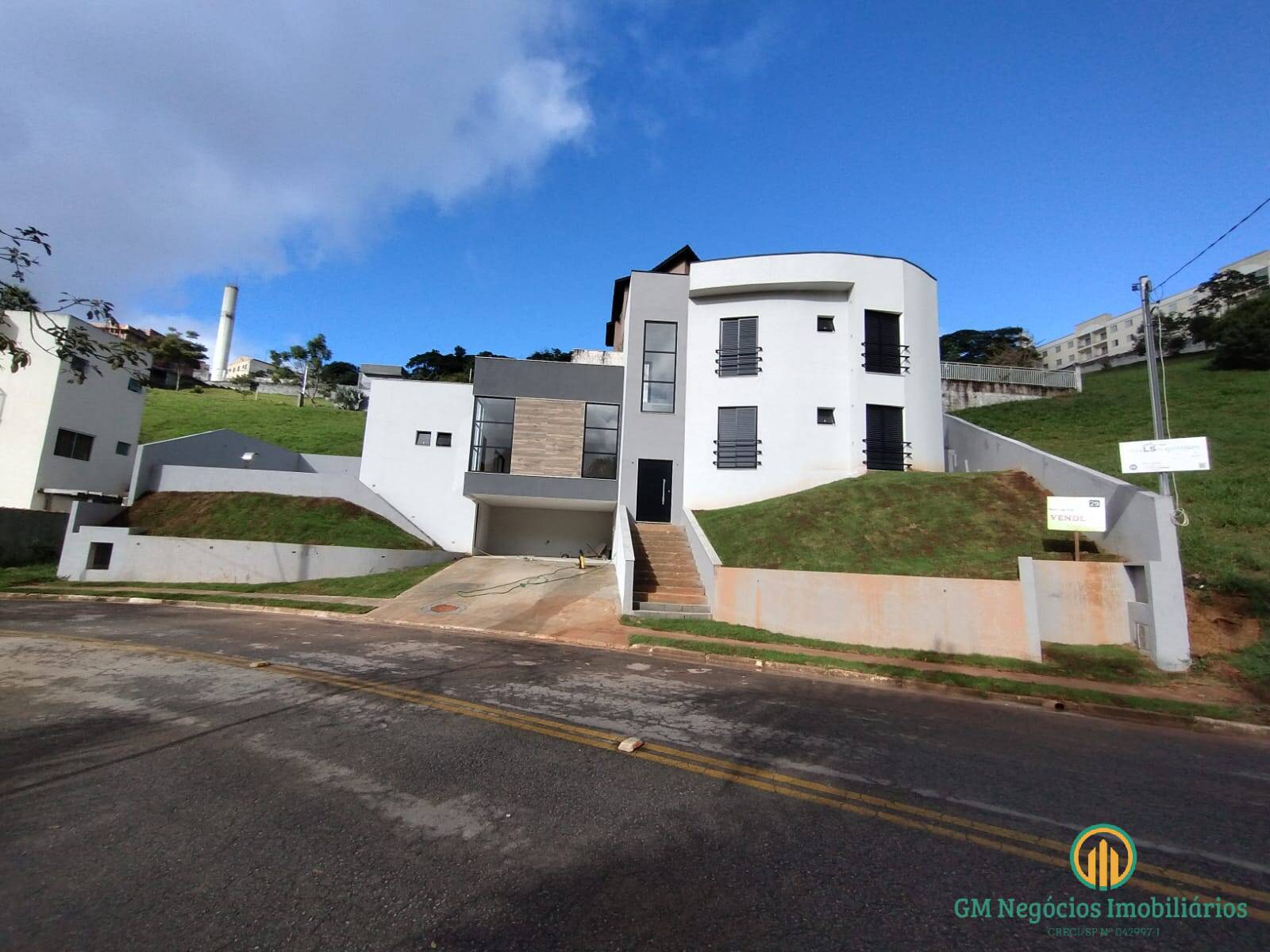 Casa de Condomínio à venda com 5 quartos, 338m² - Foto 49