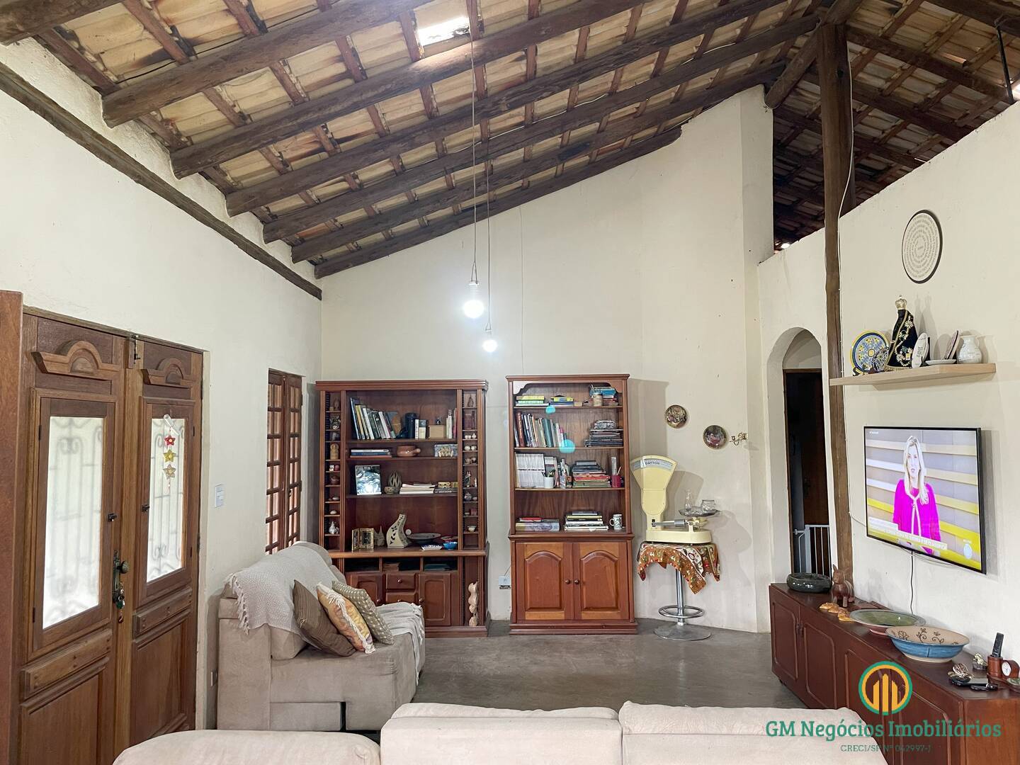 Casa à venda com 2 quartos, 127m² - Foto 3