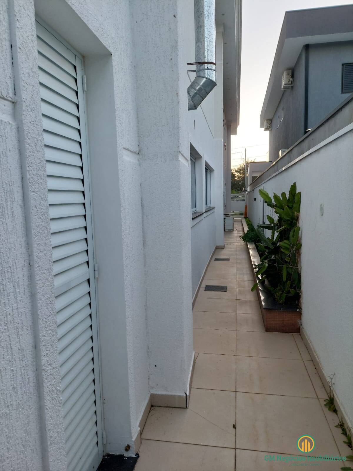 Casa de Condomínio à venda com 3 quartos, 400m² - Foto 20