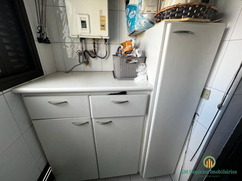 Apartamento à venda com 2 quartos, 64m² - Foto 29