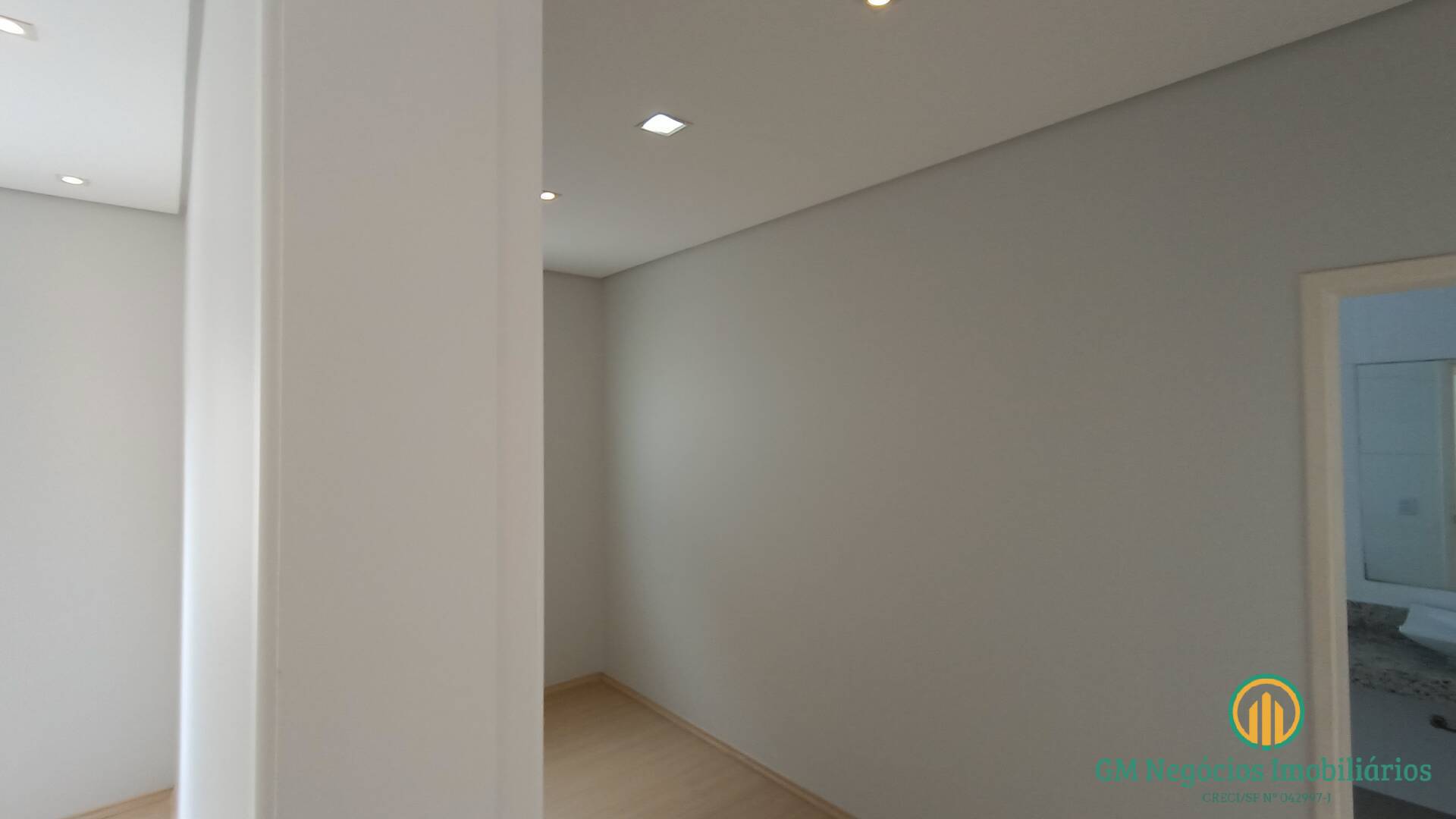 Casa à venda com 3 quartos, 380m² - Foto 30