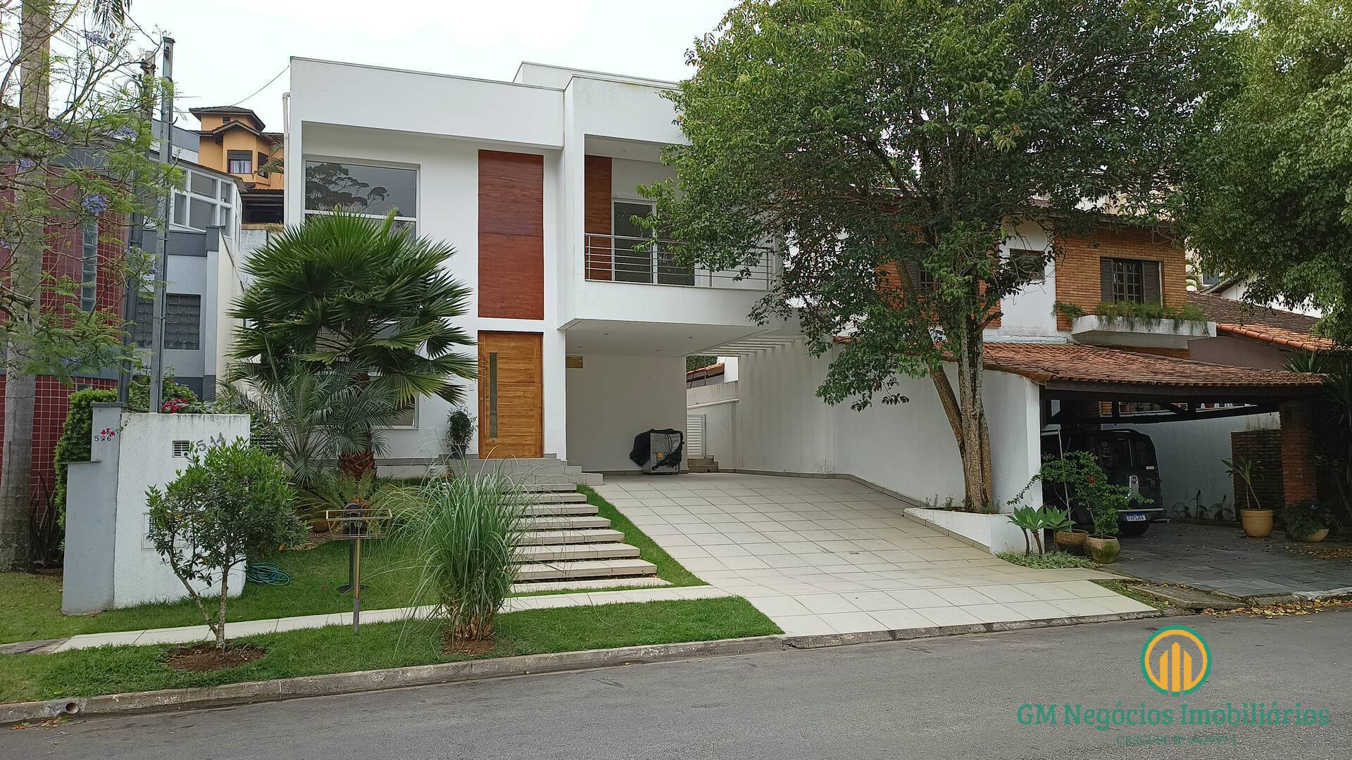 Casa à venda com 3 quartos, 380m² - Foto 1