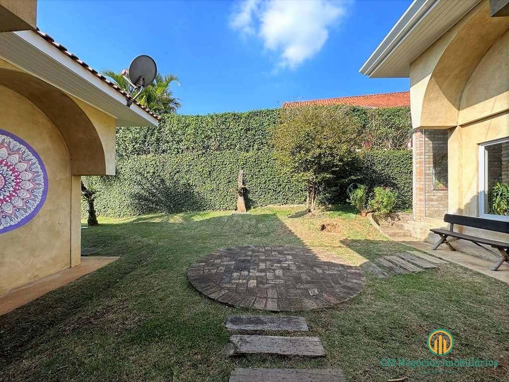 Casa de Condomínio à venda com 3 quartos, 308m² - Foto 35