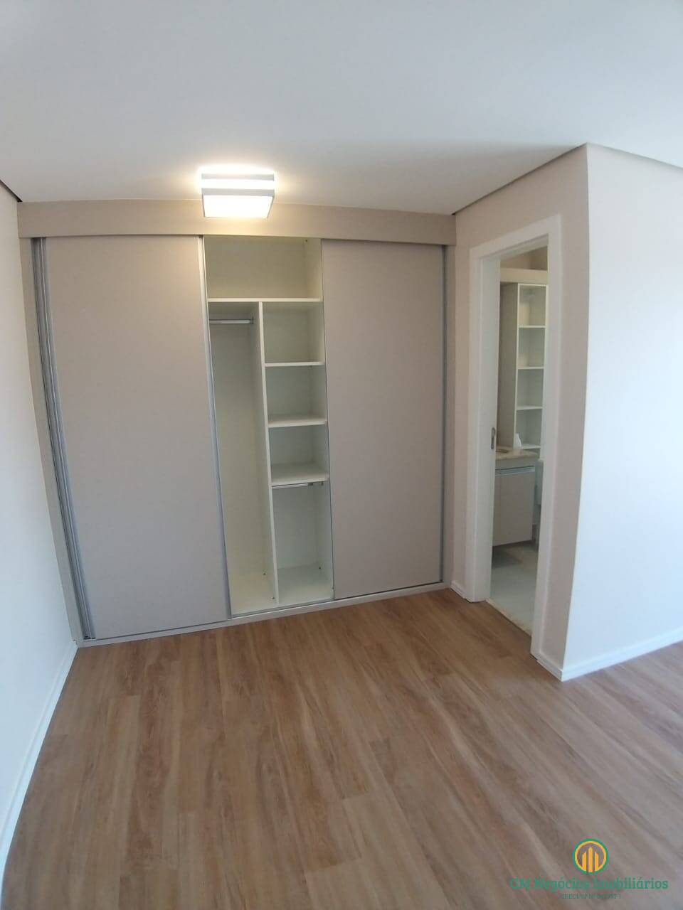 Apartamento à venda com 2 quartos, 74m² - Foto 18