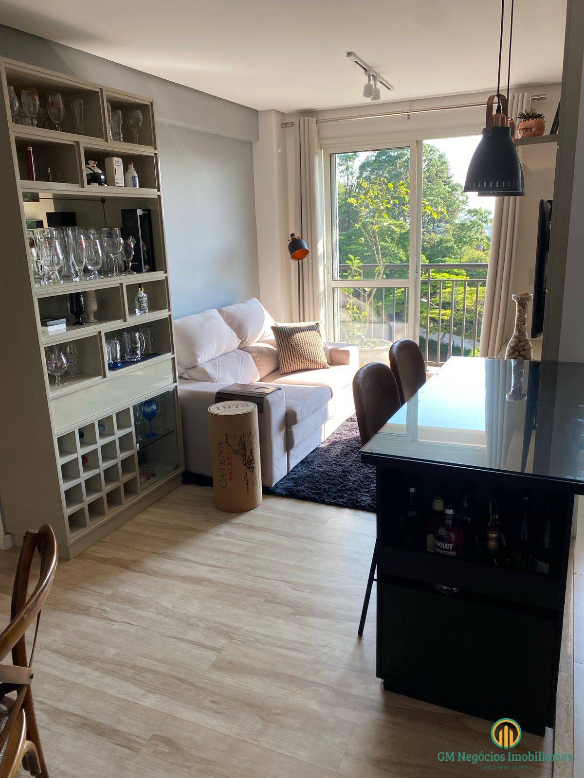 Apartamento à venda com 2 quartos, 59m² - Foto 1