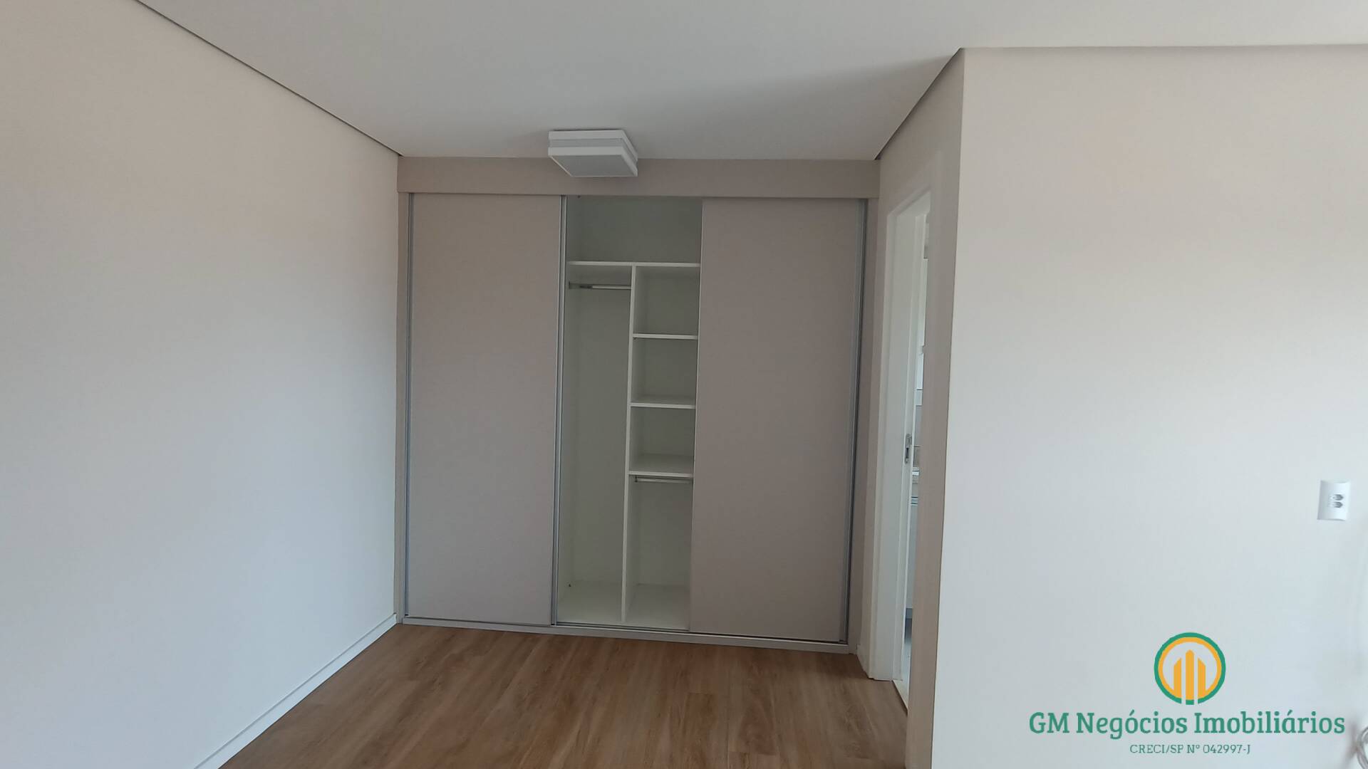 Apartamento à venda com 2 quartos, 74m² - Foto 24