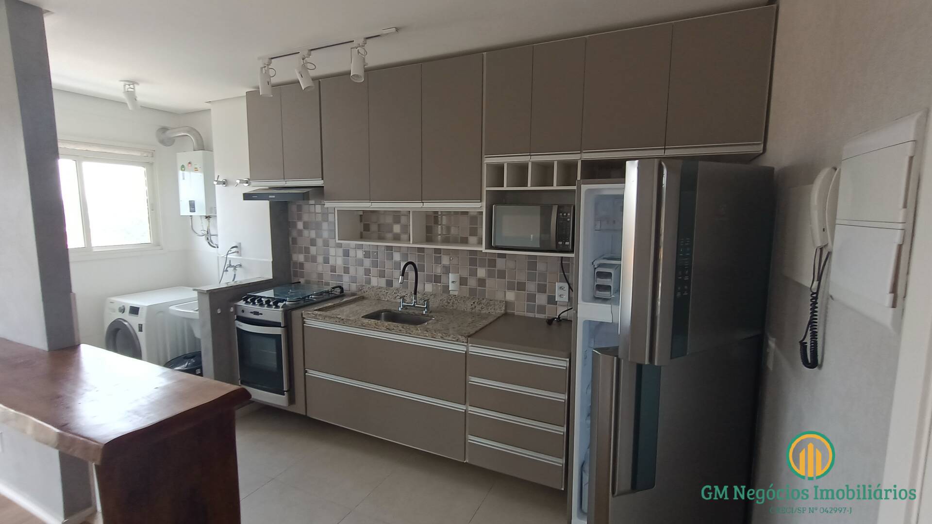 Apartamento à venda com 2 quartos, 74m² - Foto 36