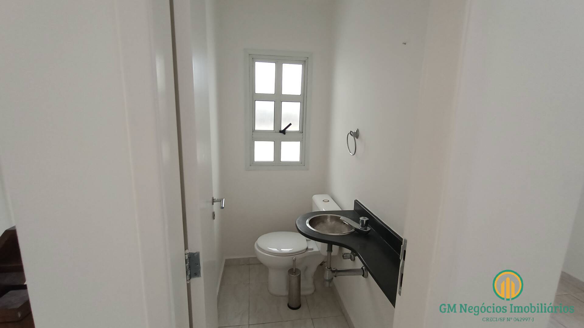 Casa de Condomínio à venda com 3 quartos, 221m² - Foto 18