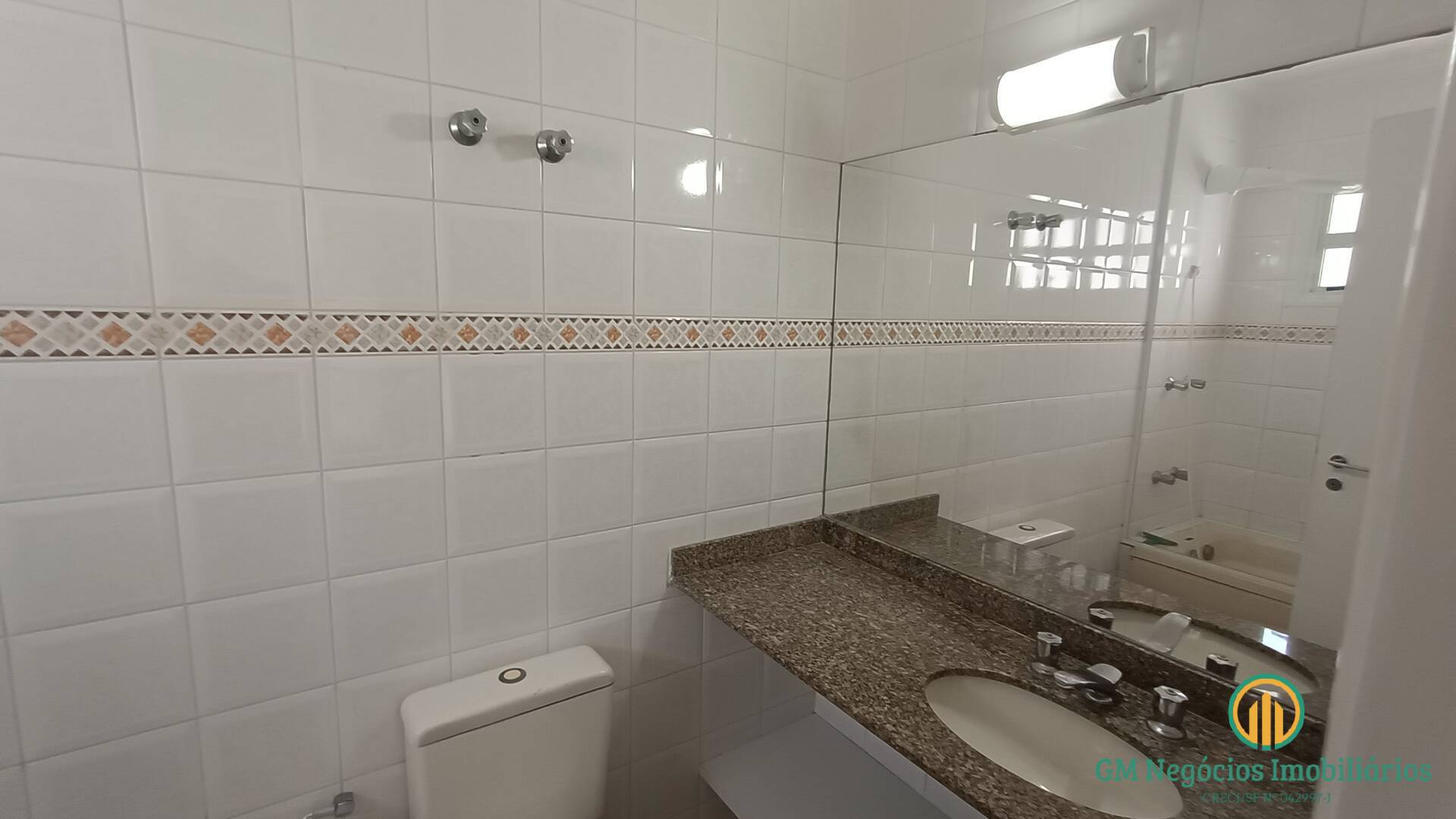 Casa de Condomínio à venda com 3 quartos, 221m² - Foto 22