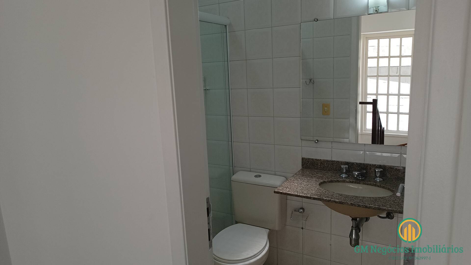 Casa de Condomínio à venda com 3 quartos, 221m² - Foto 27