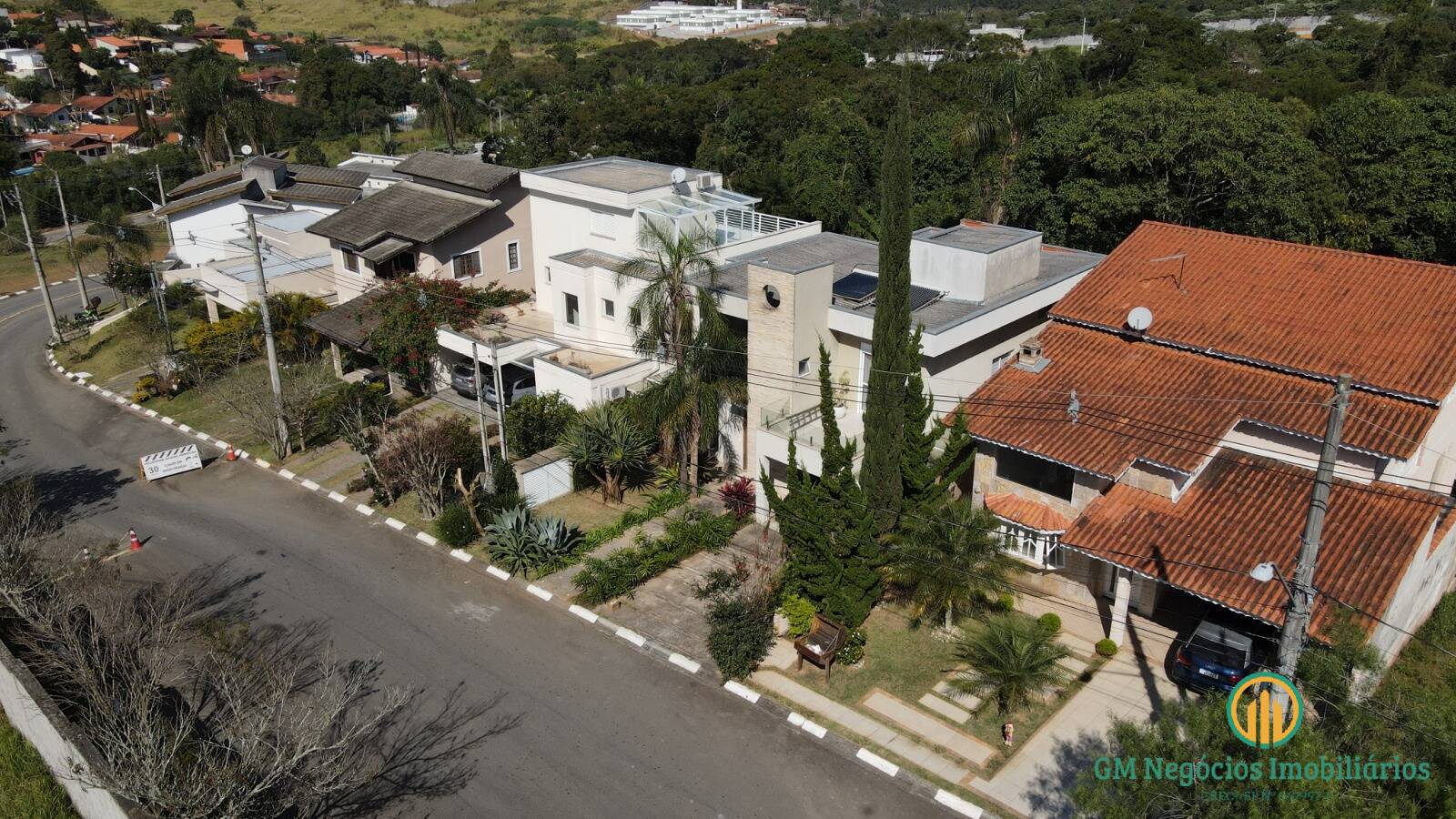 Casa de Condomínio à venda com 3 quartos, 240m² - Foto 13