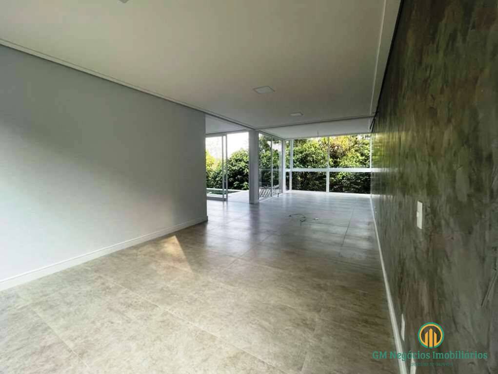 Casa de Condomínio à venda com 4 quartos, 435m² - Foto 3