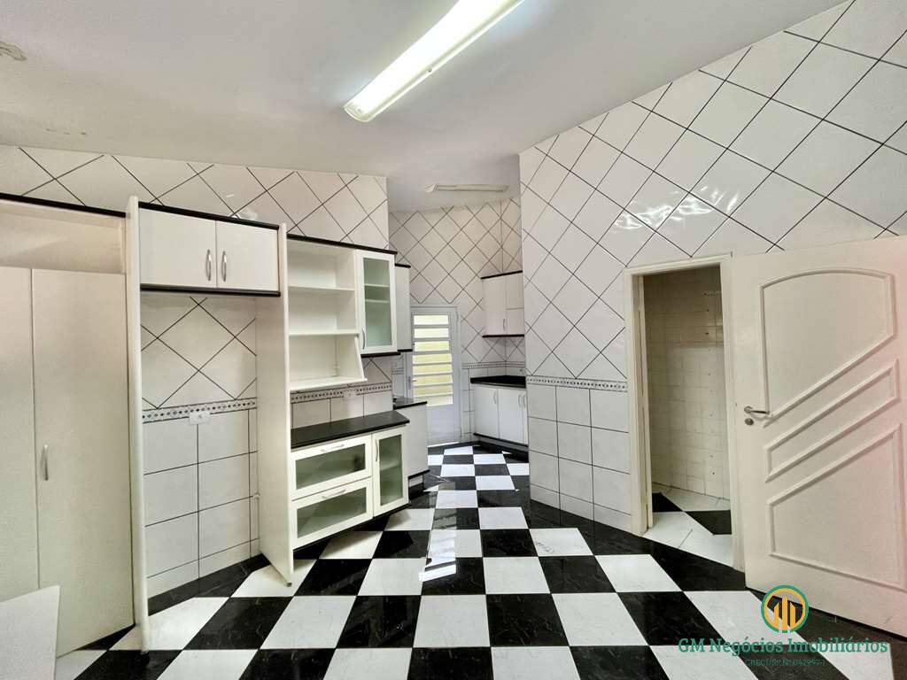 Casa de Condomínio à venda com 4 quartos, 409m² - Foto 12