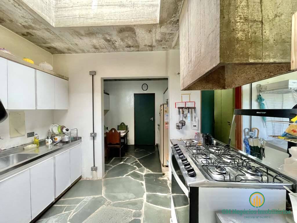 Casa à venda com 3 quartos, 243m² - Foto 29