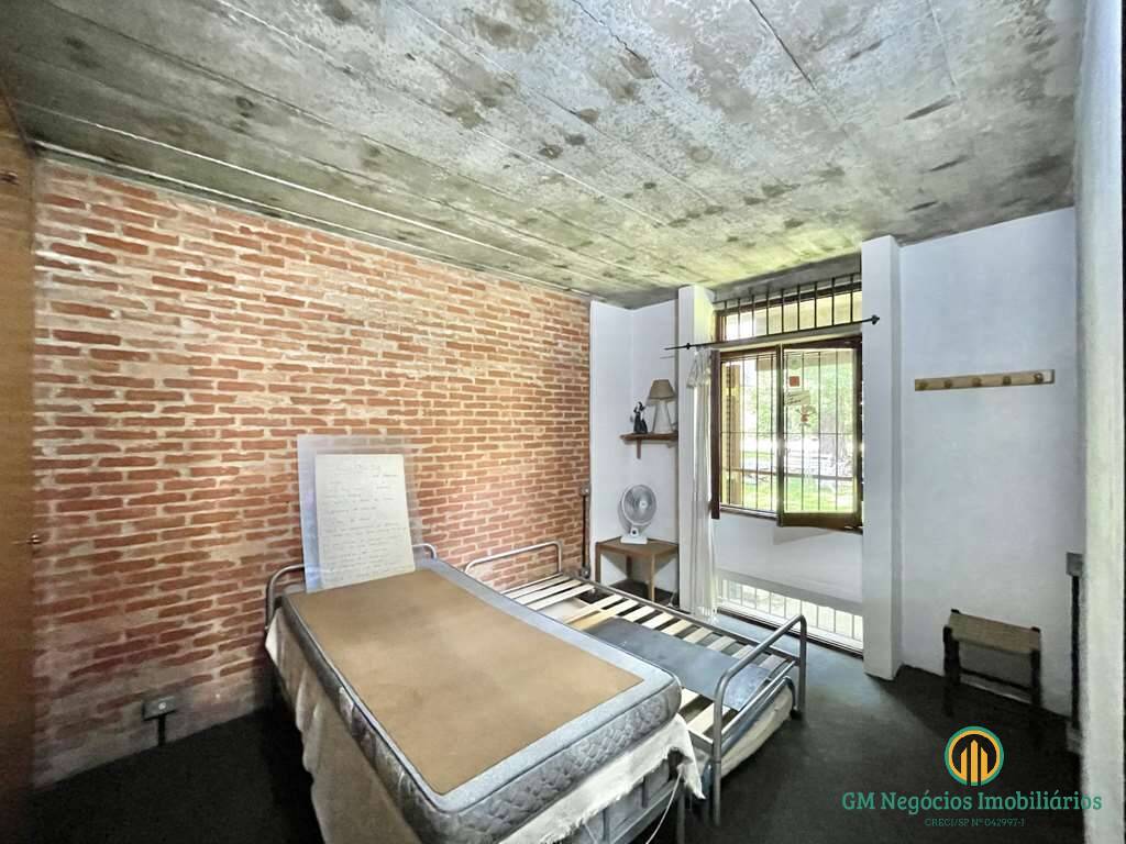 Casa à venda com 3 quartos, 243m² - Foto 42