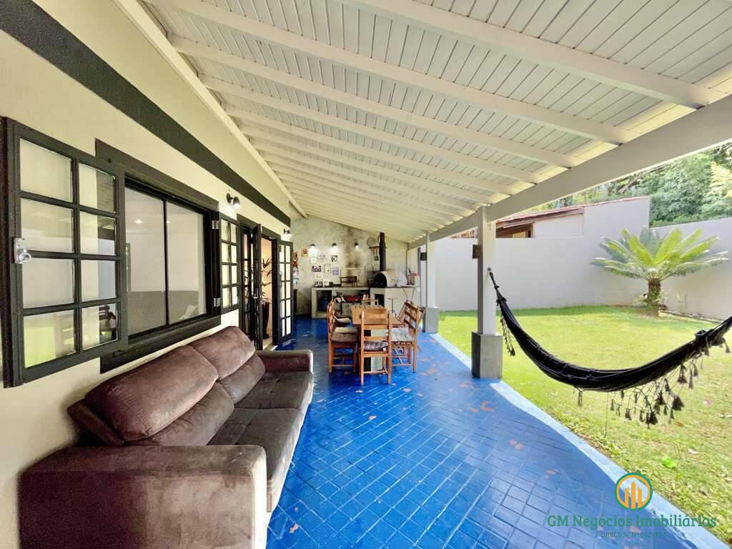 Casa de Condomínio à venda com 4 quartos, 250m² - Foto 30