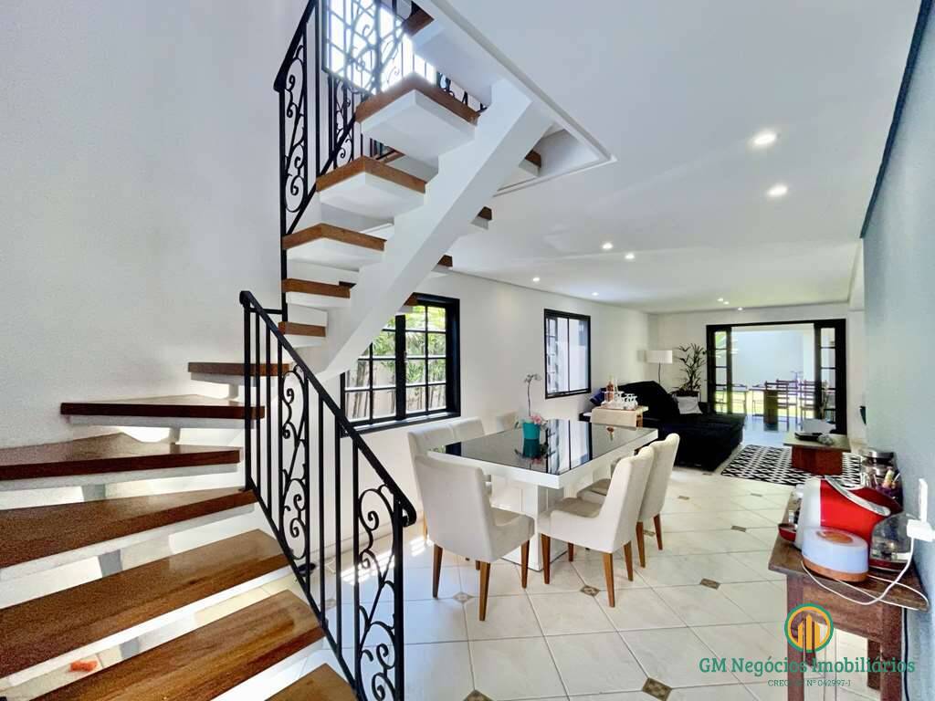 Casa de Condomínio à venda com 4 quartos, 250m² - Foto 40