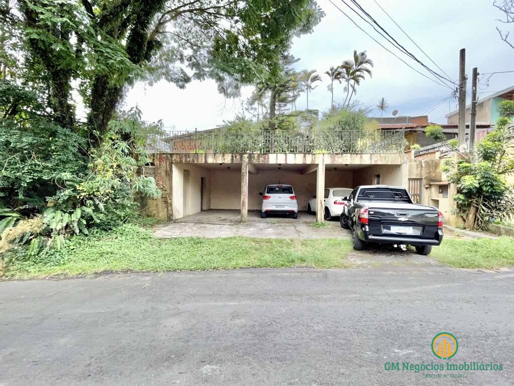 Casa à venda com 4 quartos, 353m² - Foto 4