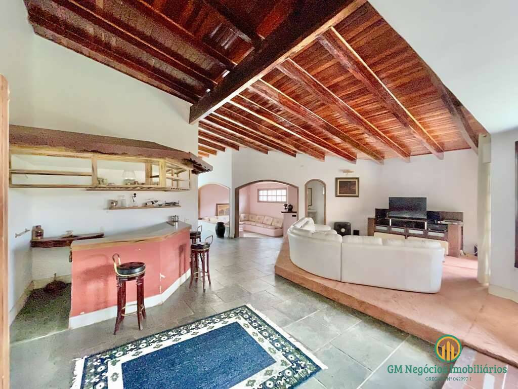 Casa à venda com 4 quartos, 353m² - Foto 25