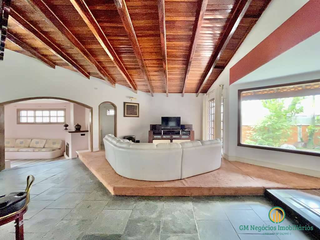 Casa à venda com 4 quartos, 353m² - Foto 27