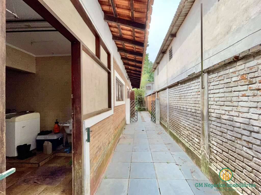 Casa à venda com 4 quartos, 353m² - Foto 46