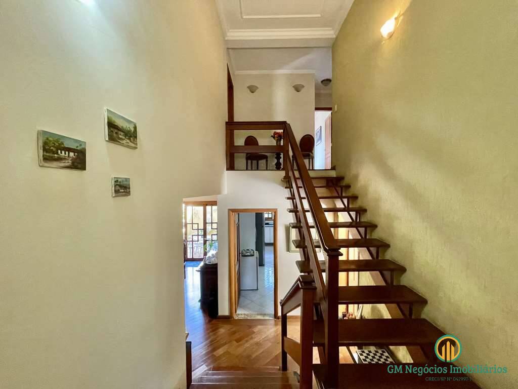 Casa à venda com 4 quartos, 336m² - Foto 26