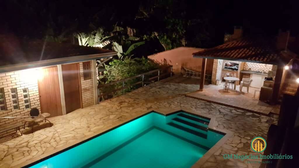 Casa de Condomínio à venda com 5 quartos, 360m² - Foto 50