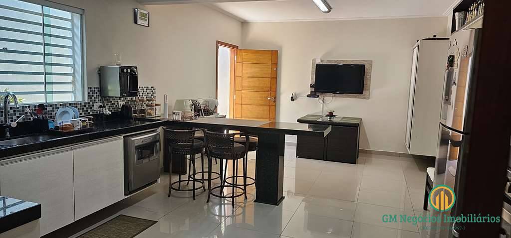 Casa de Condomínio à venda com 3 quartos, 358m² - Foto 14