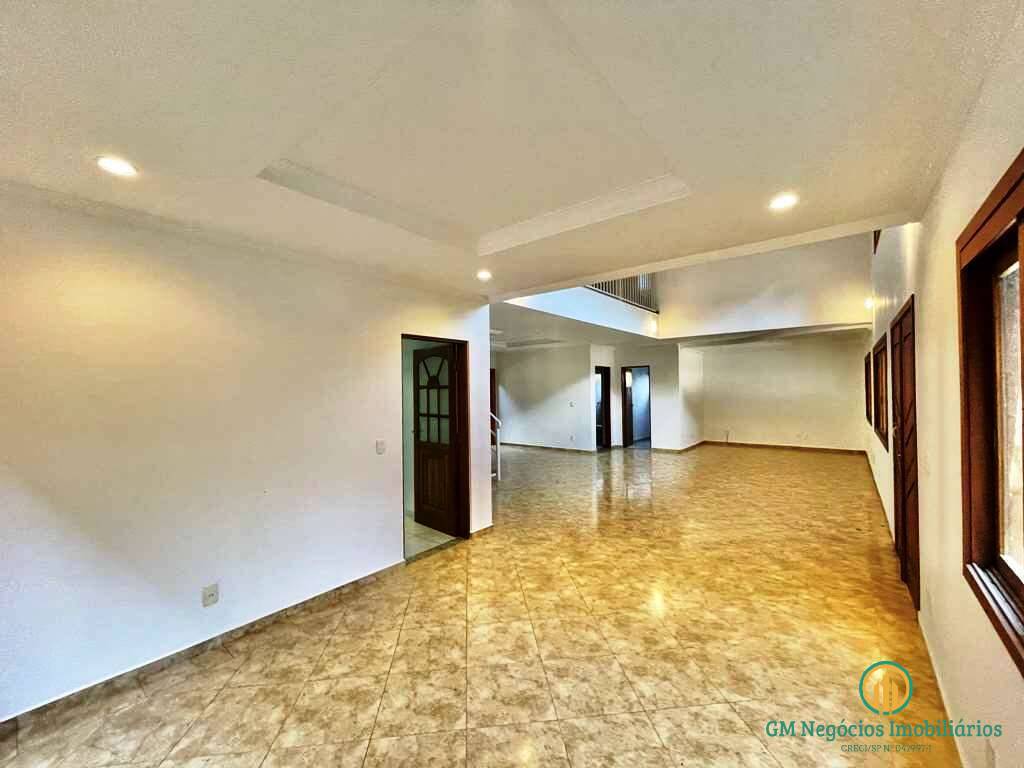 Casa à venda com 5 quartos, 311m² - Foto 4