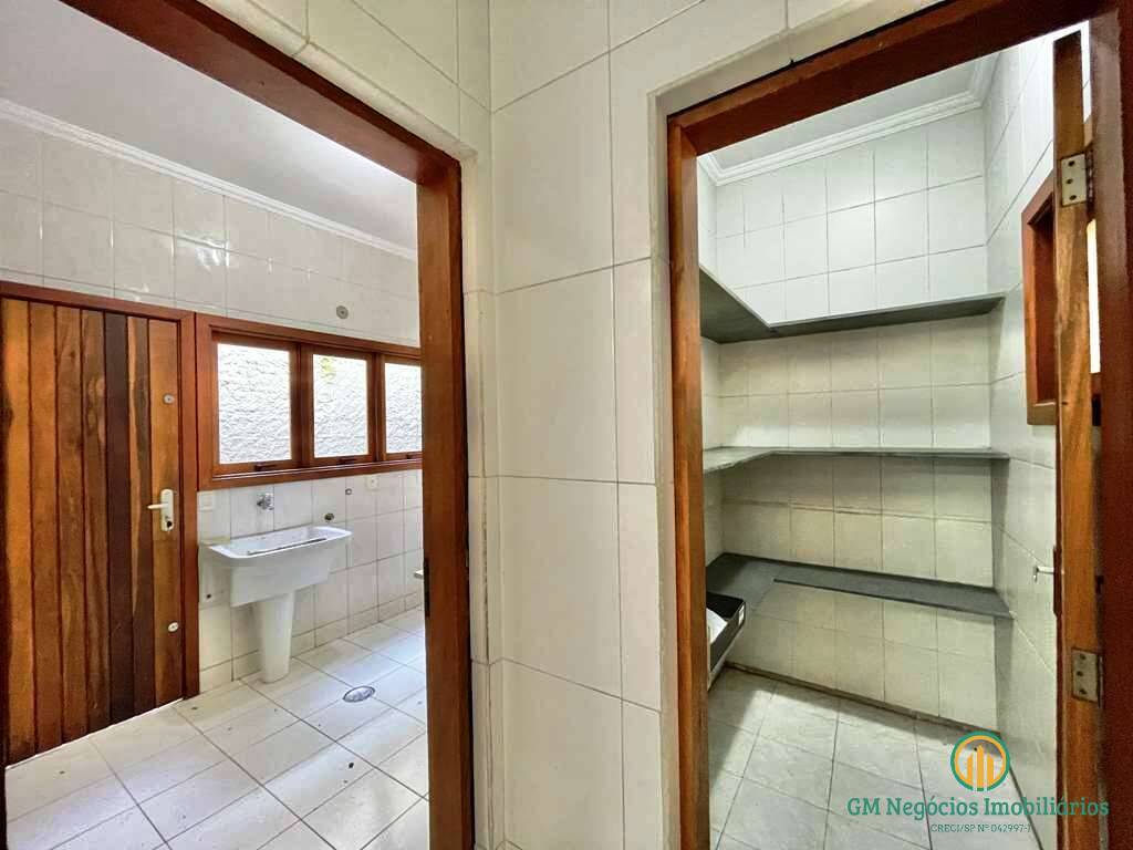 Casa à venda com 5 quartos, 311m² - Foto 10