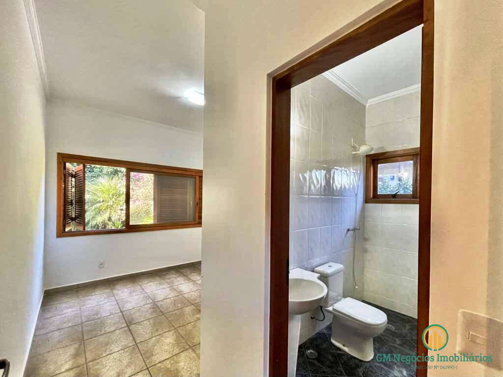 Casa à venda com 5 quartos, 311m² - Foto 13