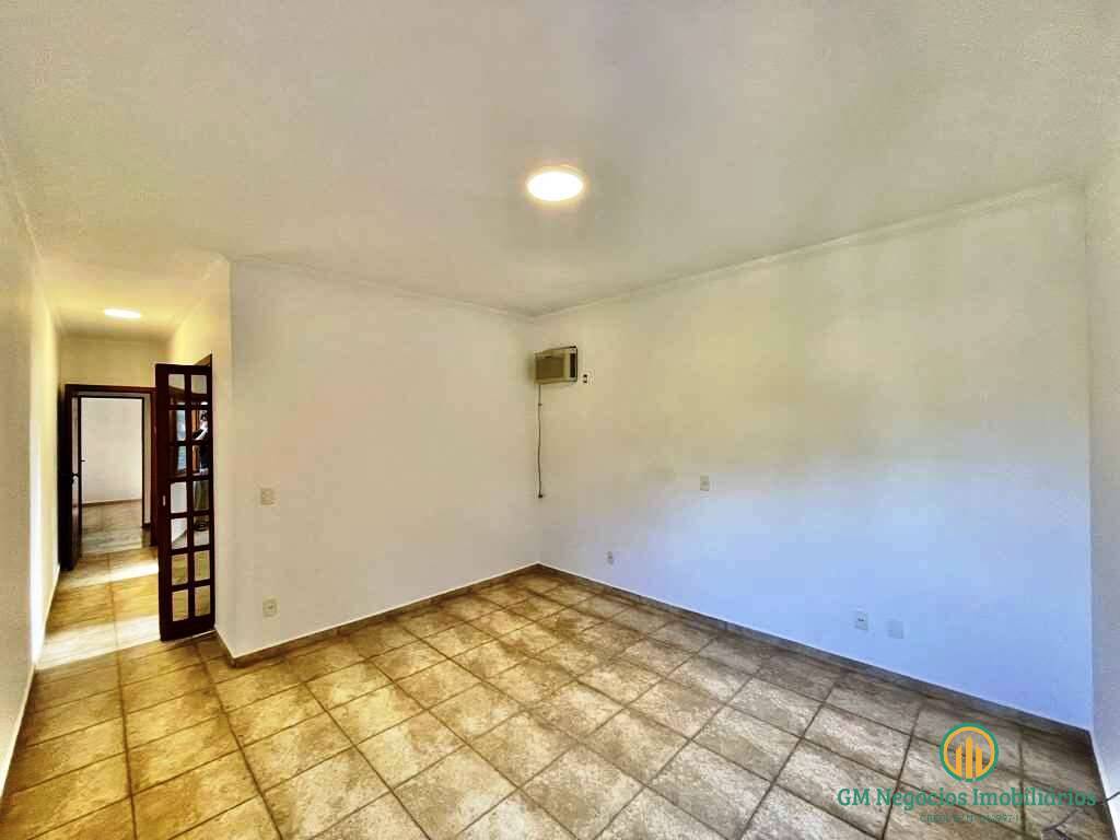 Casa à venda com 5 quartos, 311m² - Foto 24