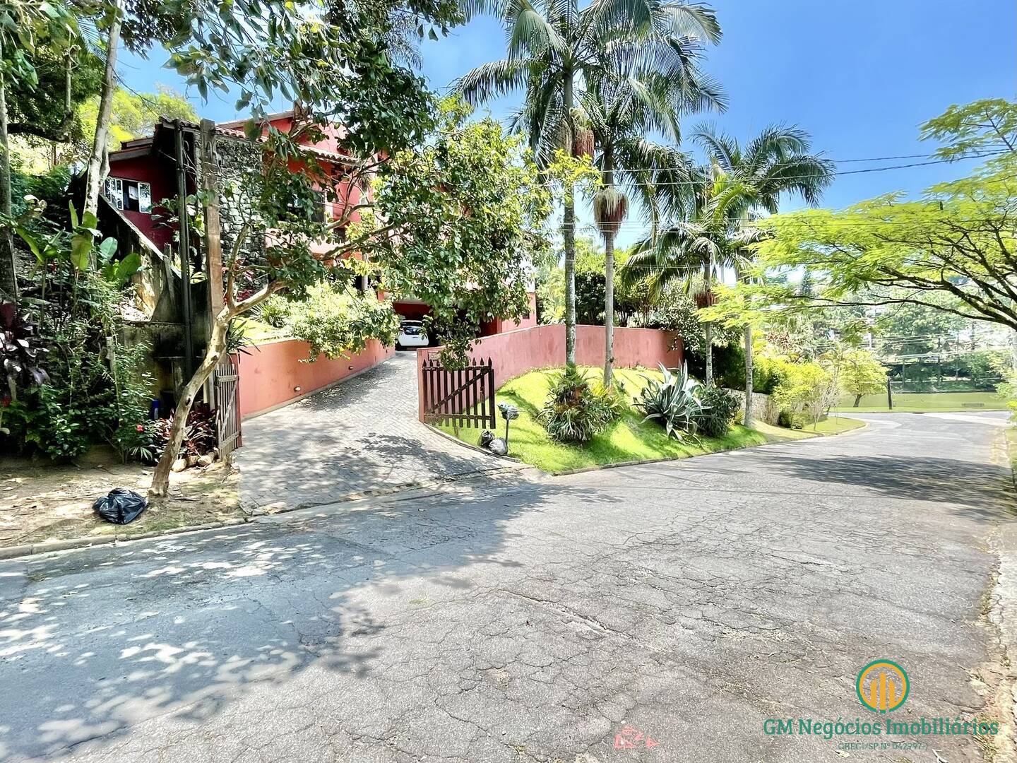 Casa de Condomínio à venda com 4 quartos, 256m² - Foto 5