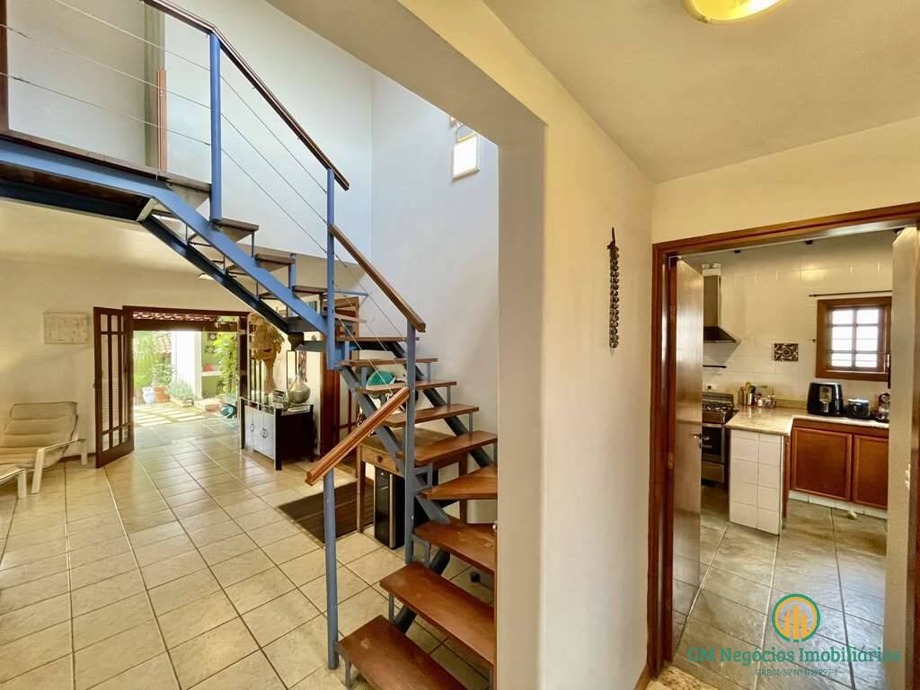 Casa de Condomínio à venda com 3 quartos, 319m² - Foto 9