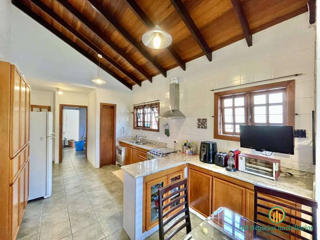 Casa de Condomínio à venda com 3 quartos, 319m² - Foto 13