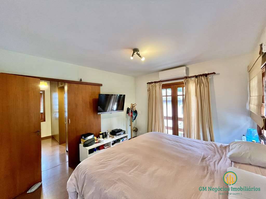 Casa de Condomínio à venda com 3 quartos, 319m² - Foto 25