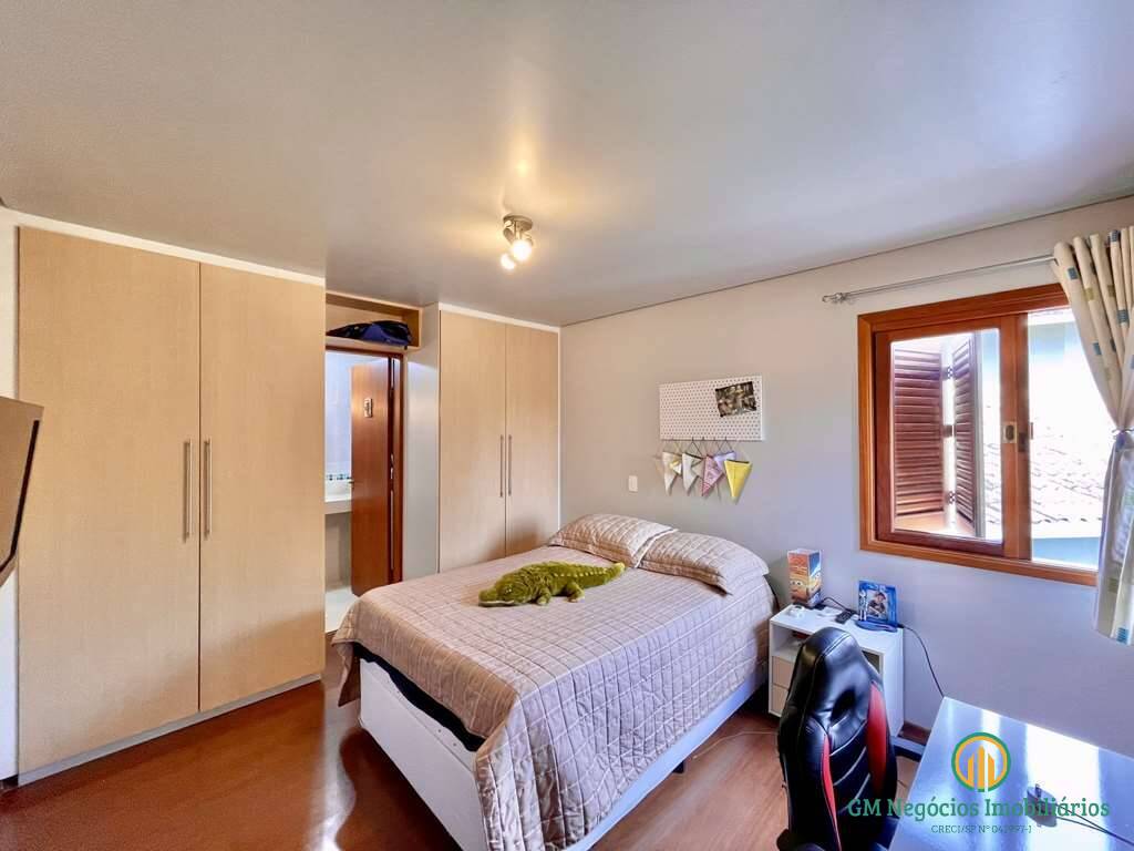 Casa de Condomínio à venda com 3 quartos, 319m² - Foto 32