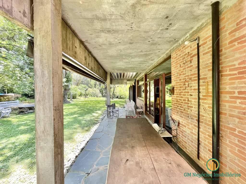 Casa de Condomínio à venda com 3 quartos, 243m² - Foto 28