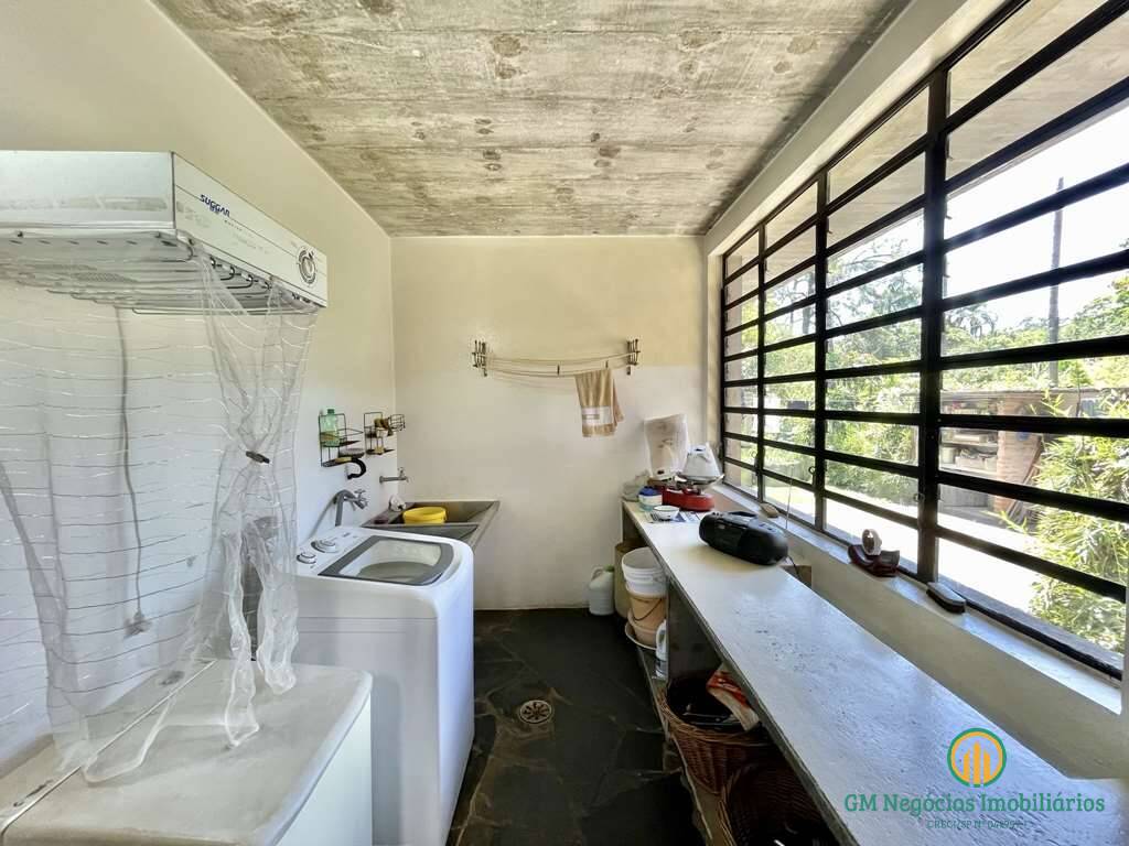 Casa de Condomínio à venda com 3 quartos, 243m² - Foto 42