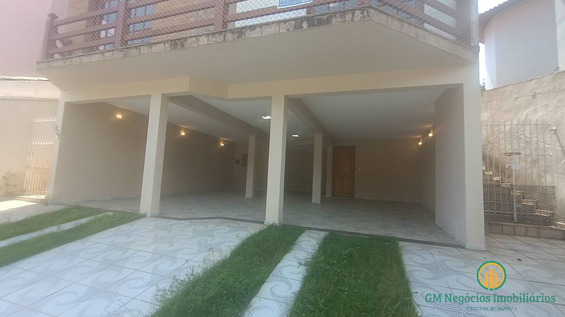 Casa de Condomínio à venda e aluguel com 4 quartos, 460m² - Foto 4