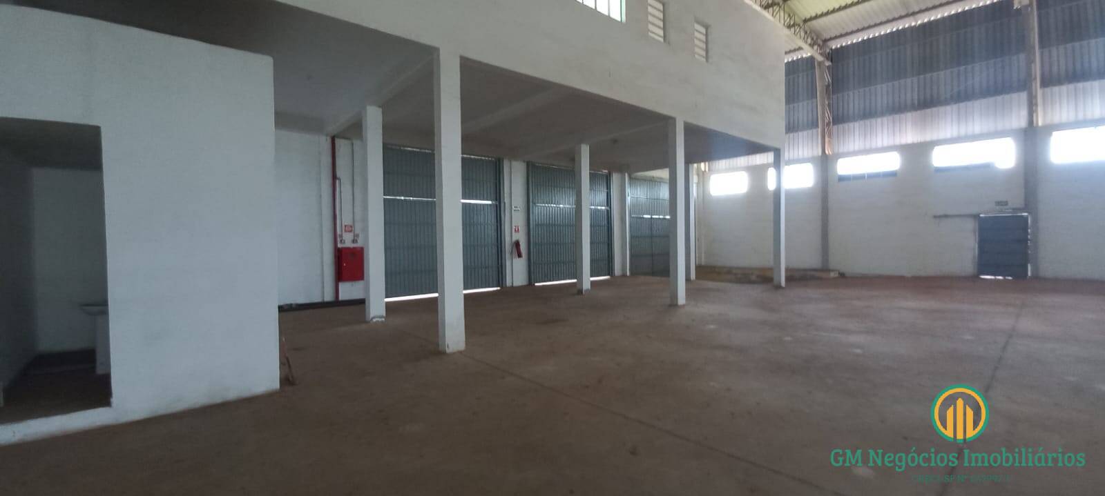 Depósito-Galpão-Armazém à venda e aluguel, 3700m² - Foto 7