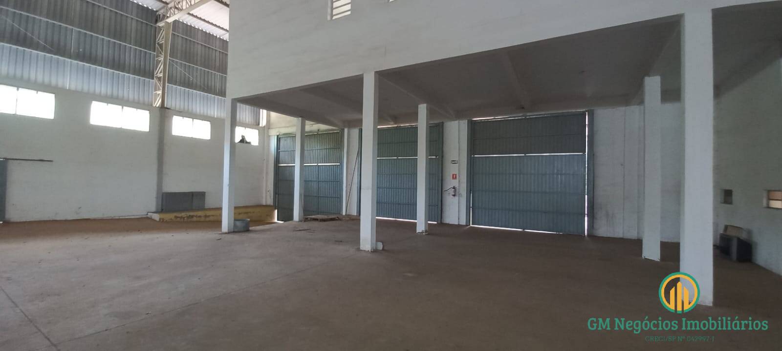 Depósito-Galpão-Armazém à venda e aluguel, 3700m² - Foto 8