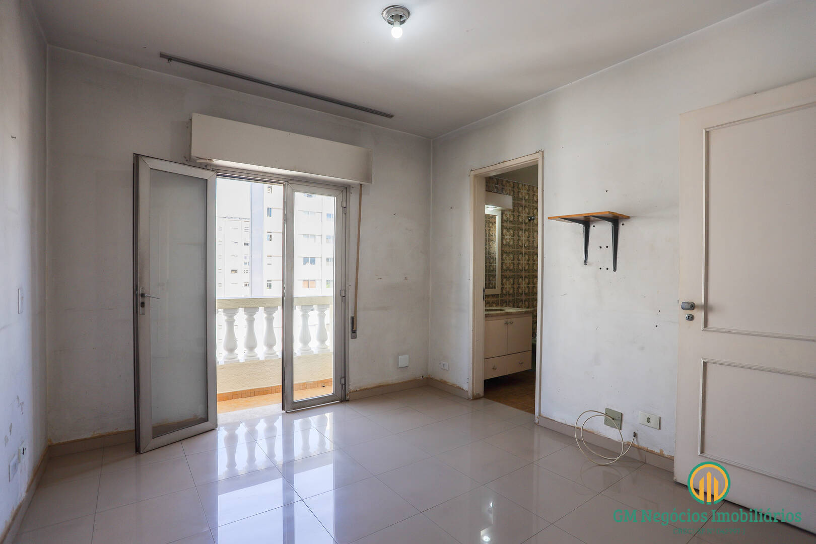 Apartamento à venda com 3 quartos, 103m² - Foto 18