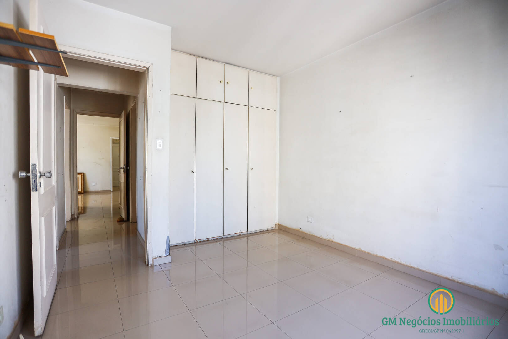 Apartamento à venda com 3 quartos, 103m² - Foto 19