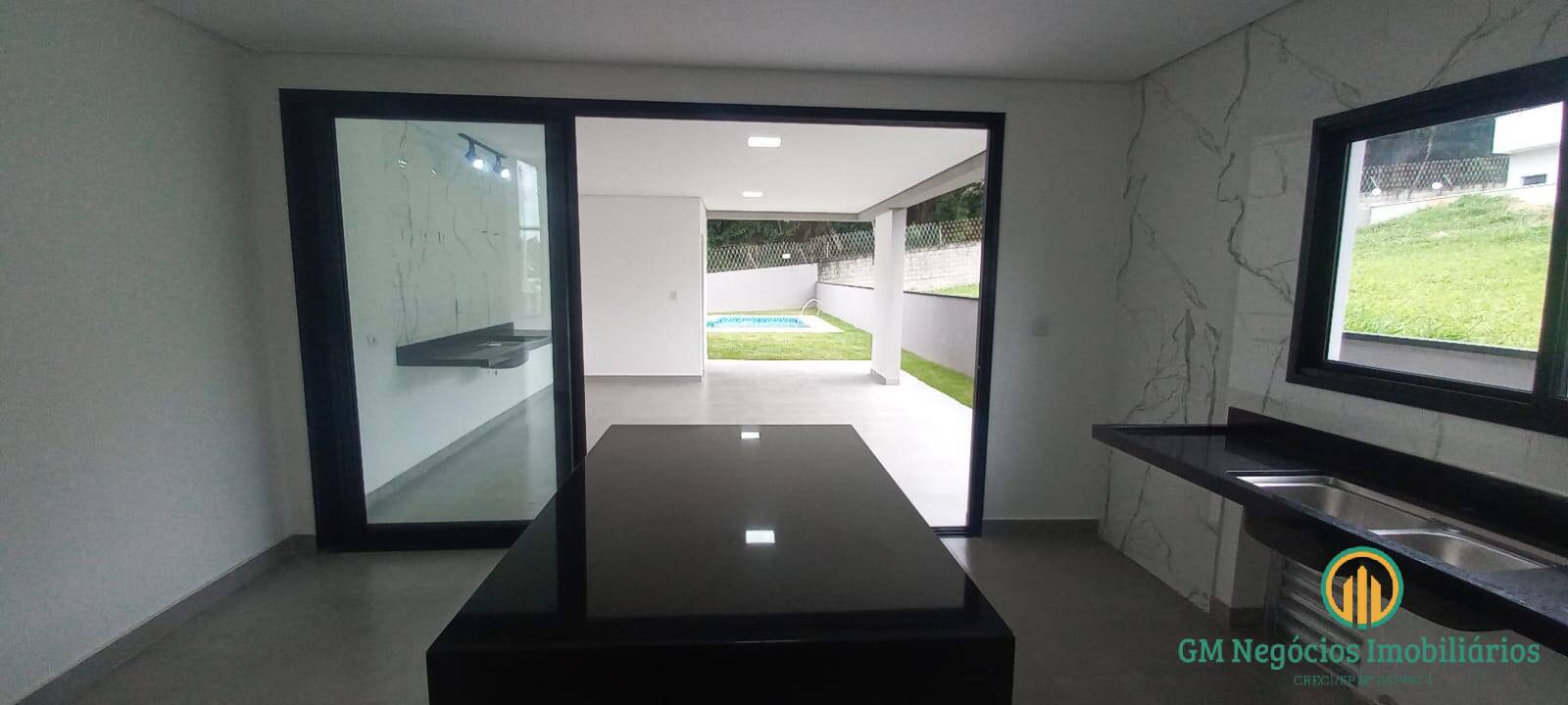 Casa de Condomínio à venda com 3 quartos, 256m² - Foto 15