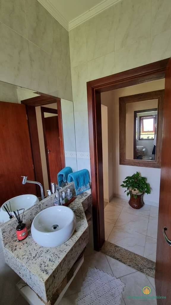 Casa de Condomínio à venda com 4 quartos, 380m² - Foto 16