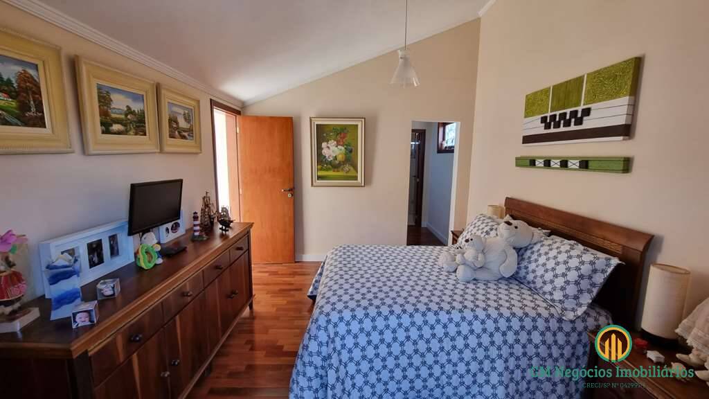 Casa de Condomínio à venda com 4 quartos, 380m² - Foto 56