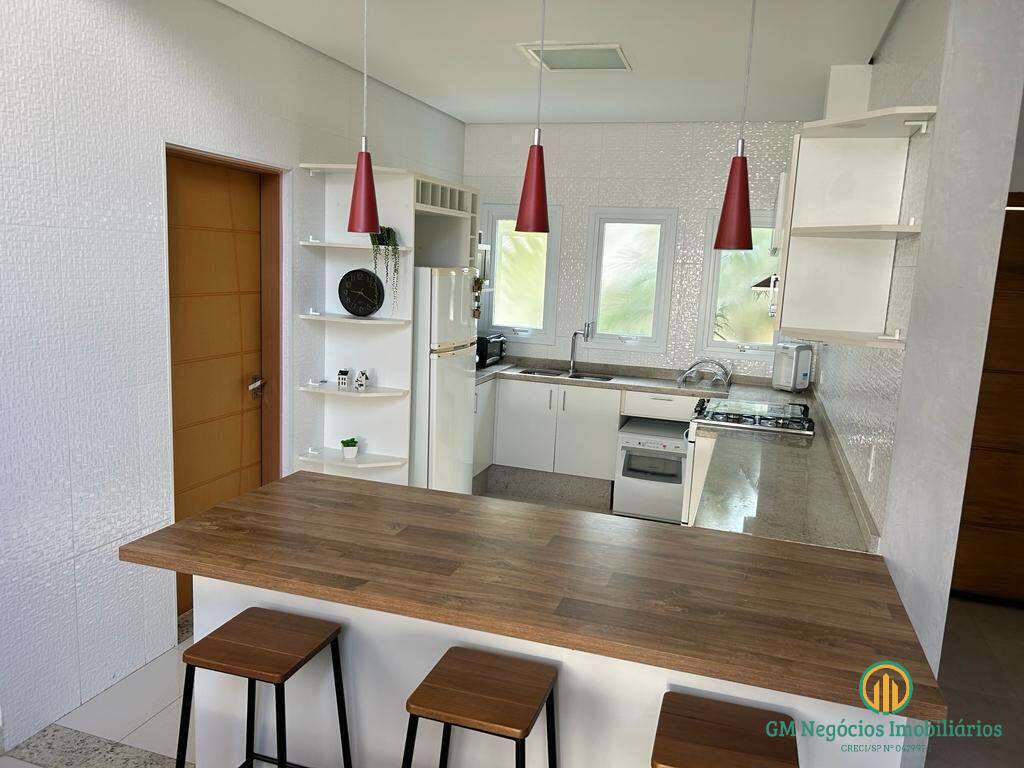 Casa à venda com 3 quartos, 270m² - Foto 9