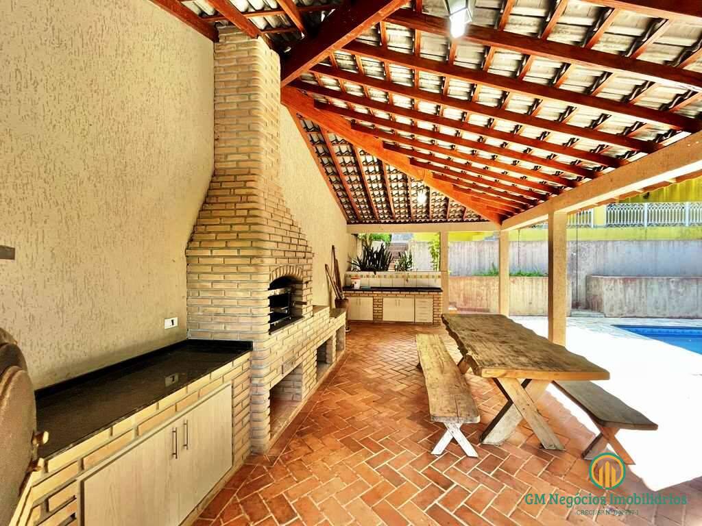 Casa de Condomínio à venda com 4 quartos, 585m² - Foto 9