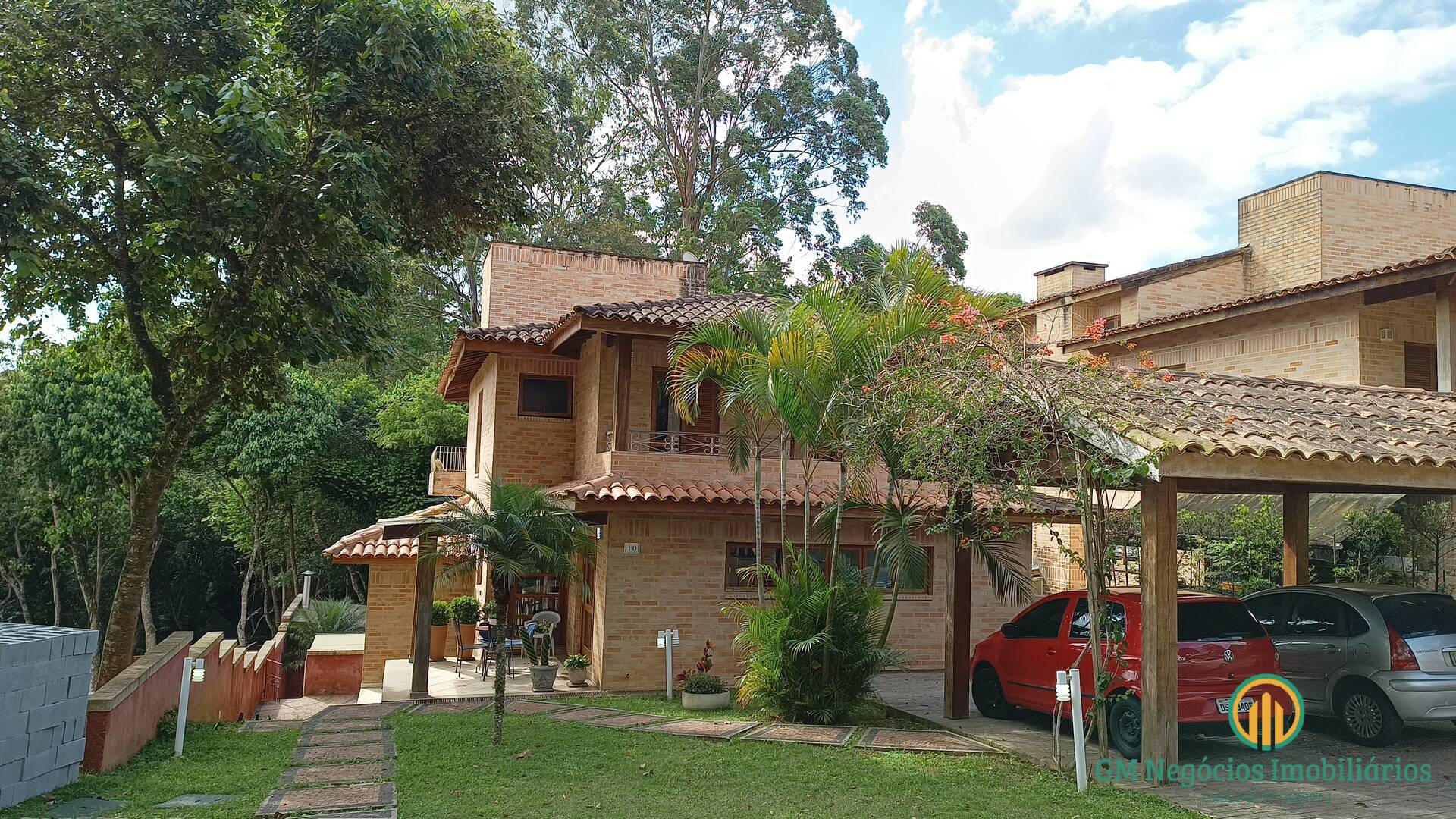 Casa de Condomínio à venda com 5 quartos, 320m² - Foto 3